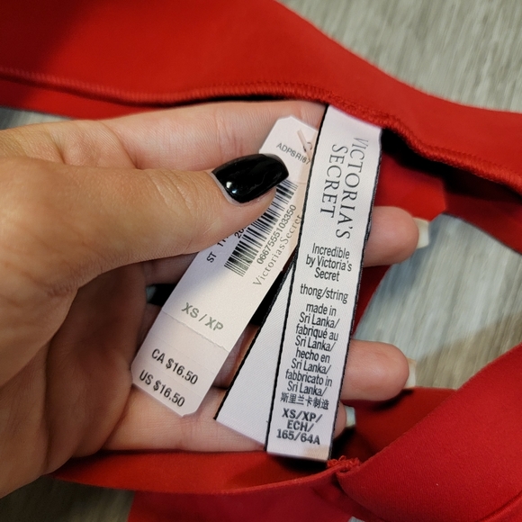 NWT!! Incredible by VS Thong! - Picture 5 of 5